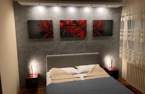Novi Beograd Apartamento | Burgundy Apartment