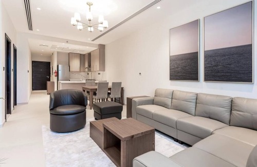Dubai Sports City Apartamento | Burj Khalifa 3BR-Prime Location