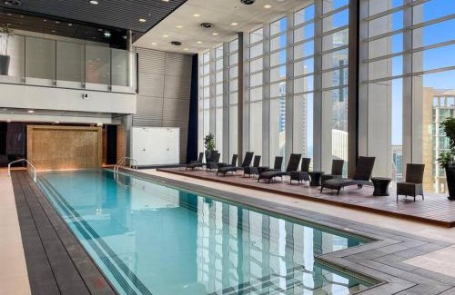 DIFC Apartamento | Burj Khalifa & Downtown Views - 3BR Family Retreat Near Dubai Mall