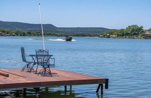 Kingsland Casa | Burl Wood Cabin - ¡Captura el verdadero significado de la relajación!