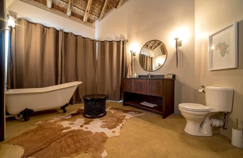 Salem Cabina | Burlington Bush Cottages