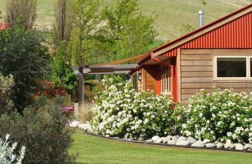 Lowburn Casa | Burn Cottage Retreat