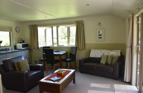 Lowburn Cabaña | Burn Cottage Retreat