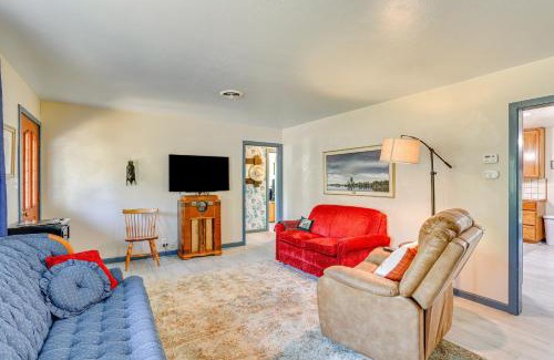 Burney Casa | Burney Cottage with Game Room Walk to Town!