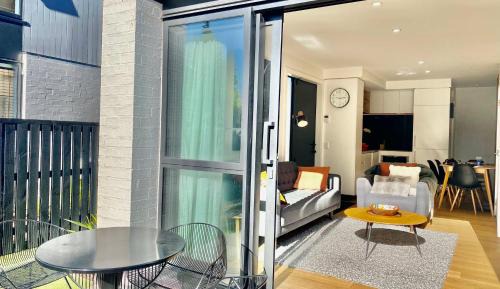 Albert Town Casa | Burrows Hutch Wanaka