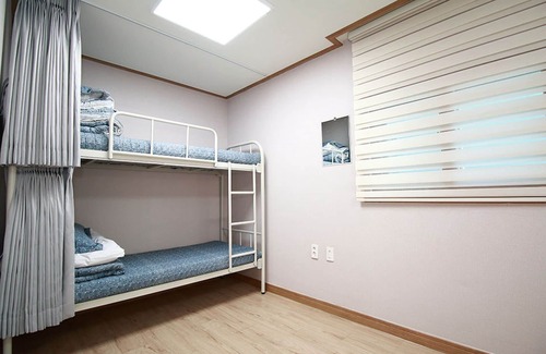 Gamcheon Culture Village Casa | Busan Banggabangga Guest House