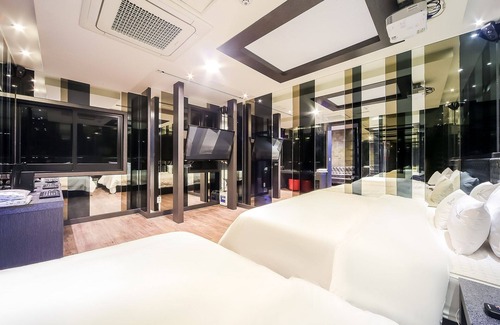 Saha Hotel | Busan Hadan K