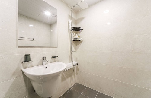 Gangseo District Hotel | Busan Myeongji BM Hotel