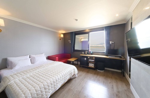 Gangseo District Hotel | Busan Myeongji Zeta Hotel