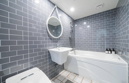 Gangseo District Hotel | Busan Myeongji Zeta Hotel