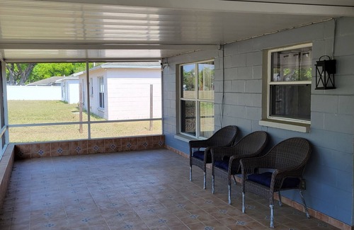 Temple Crest Casa | BUSCH GARDENS HIDDEN GEM 5 MINS FROM AMUSEMENT PARK.