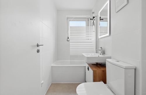 Oberkochen Apartamento | Business Travel Dream 2BR 5p | balcony, washer-dryer