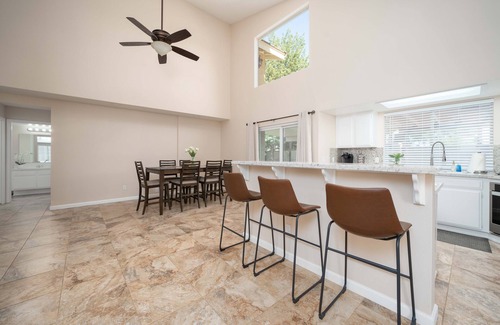 Greenacres Casa | Business Travelers & Families
