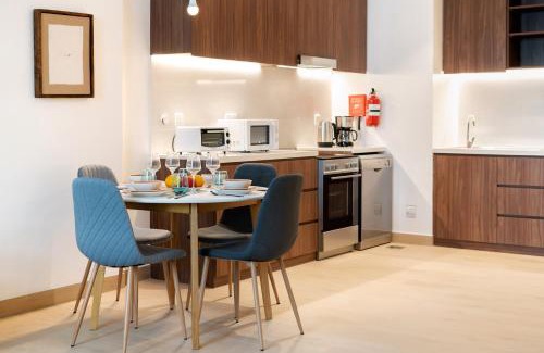 Dubai Apartamento | Bustling Beach Hotspot - Stylish Interior - La Mer