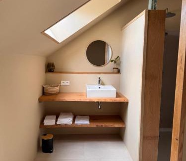 Nassogne Cama Y Desayuno | Buteo chambres d'hôtes & espresso