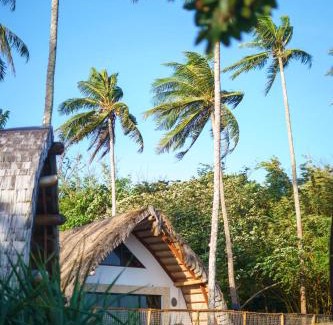 Taytay Complejo | Butterfly Beach Resort