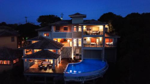 Joao Fernandes Casa | Buzios, casa inteira de frente para o mar em Joao Fernandes, fabulosa, a melhor vista, Mansão Bella Vista