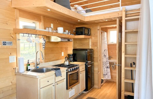Buena Vista Alquiler De RV | BV Overlook Camp & Lodging