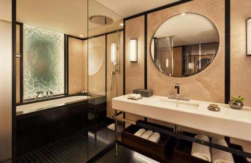 Champs-Elysees Hotel | Bvlgari Hotel Paris
