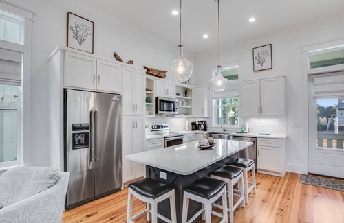 Orange Beach Cabaña | BVR 14 - BK's Cottage by Liquid Life