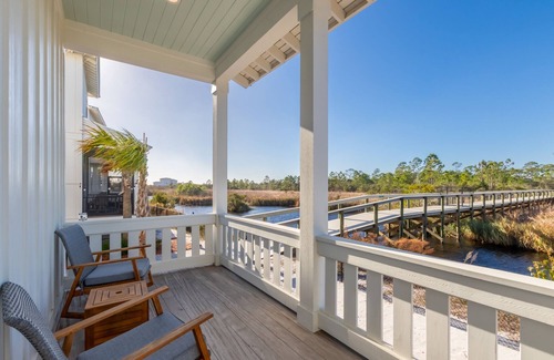 Orange Beach Cabaña | BVR 21 - Wade N Sea by Liquid Life