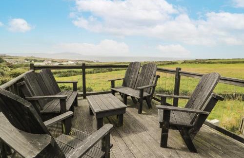 Cylch-Y-Garn Casa | Bwthyn Awel
