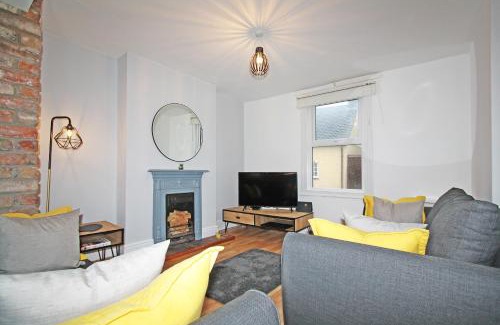 Beaumaris Casa | Bwthyn Cloch Glas