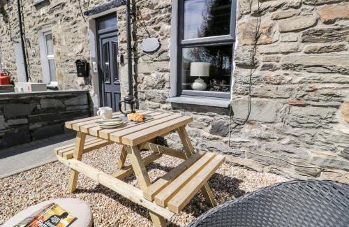 Tanygrisiau Casa | Bwthyn Ger Afon Riverplace Cottage