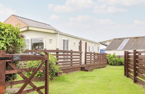 Cylch-Y-Garn Cabaña | Bwthyn Y Bae Lodge