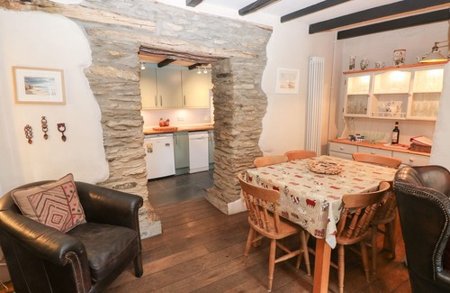 Clydey Cabaña | Star Mill Cottage, CARDIGAN