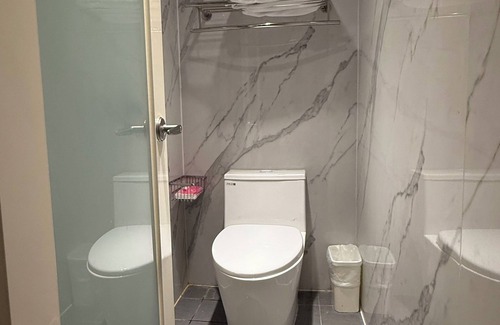 Wanhua Casa | BY Cool hotel with AC in vibrant Taipei City near Ximending with Ubike