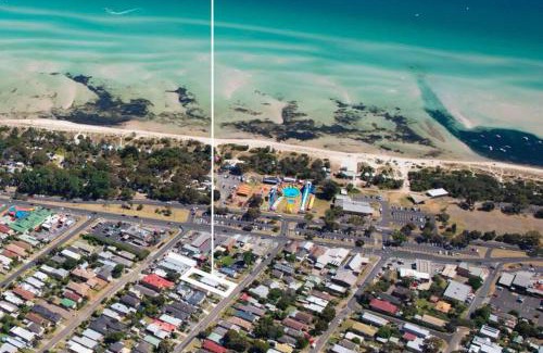 Rosebud Casa | By the Bay - 100m to Beach
