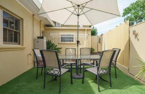 Rosebud Casa | 'By the Beach' Your Comfy Rosebud Holiday Home