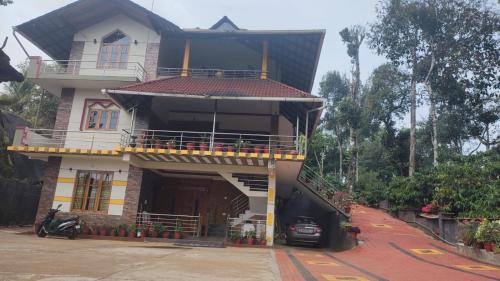 Madikeri Casa | BYMANA ESTATE STAY.!