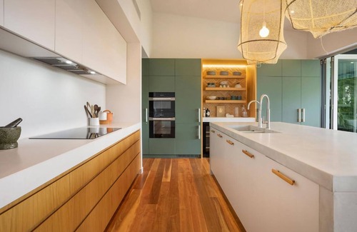 Byron Bay Casa | 8 Palm Valley Drive - Byron Bay, NSW