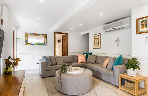 Belongil Casa | Byron Blisshouse - multi-home retreat with pool