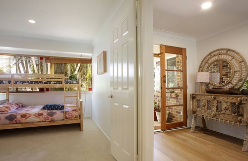 Ocean Shores Casa | Byron shire family home! saltwater pool