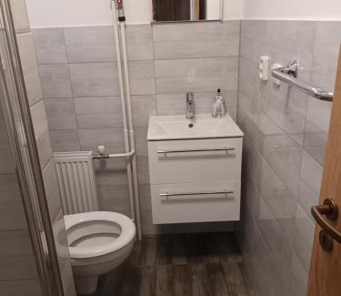 Sadska Apartamento | Byt v řadovém domě
