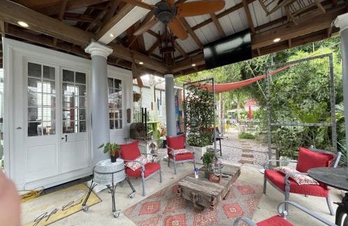 Bywater Casa | Bywater Home, Parking and Pet Friendly Retreat