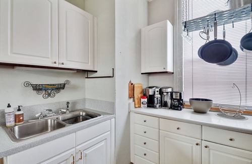 Bywater Casa | Bywater Home, Parking and Pet Friendly Retreat by RedAwning