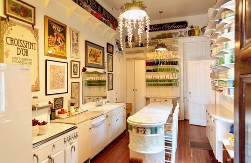 Bywater Casa | Bywater Wonderland, 2 blocks to the river, close to many good things!