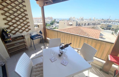 Paphos Apartamento | Byzantium Gardens - The Honey Pot - 1 Bed Penthouse