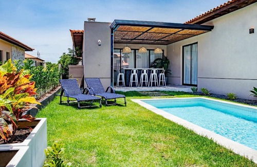 Marina Casa | Casa Bz94 con piscina Arete y rampa JET. 5 suites