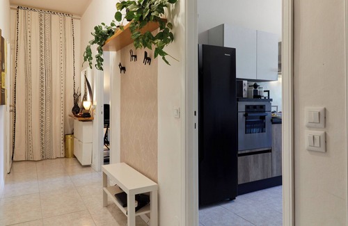 Rho Apartamento | Cà De Amicis | Rho Centro | Private Parking