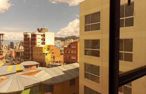 Downtown La Paz Apartamento | Céntrico y Amplio Departamento