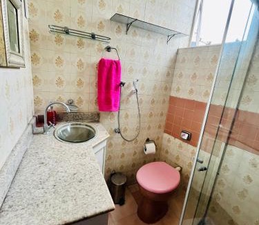 Nazare Apartamento | CÍRIO - Quarto pra 3 pessoas