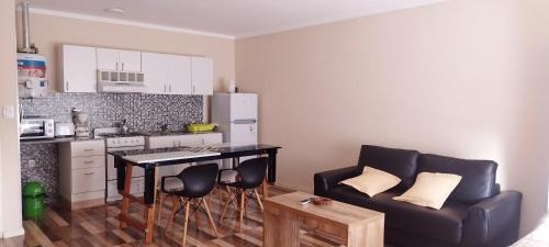 San Nicolas de los Arroyos Apartamento | Cómodo depto en San Nicolás de los Arroyos con cochera 0341-15-675-22-36