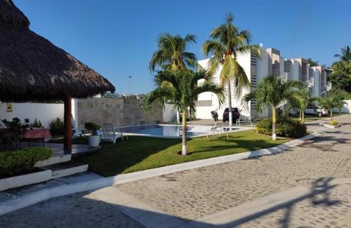 Colinas de Santiago Apartamento | Cómodo departamento cerca de Playa Miramar