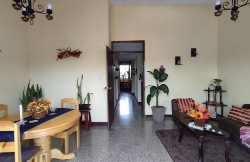 Zona 11 Apartamento | Cómodo y centrico apartamento en zona 11