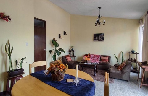 Zona 11 Apartamento | Cómodo y centrico apartamento en zona 11